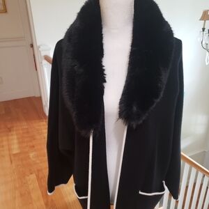 NWT- SAKS FIFTH AVENUE BLACK OPEN SWEATER